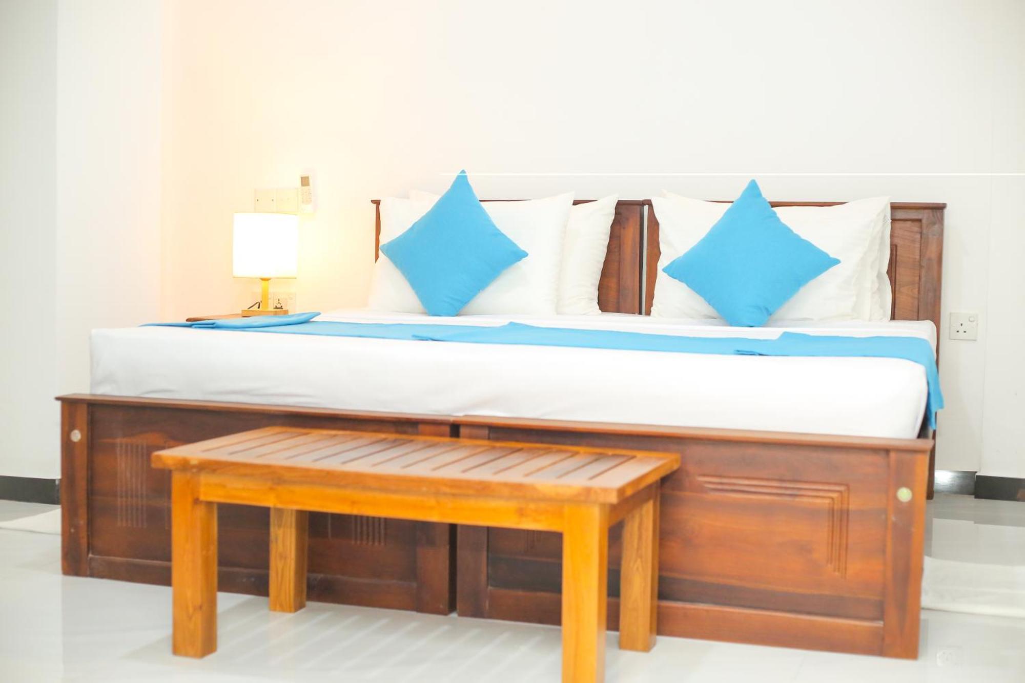 The Blue Haze Weligama Hotel Exterior foto