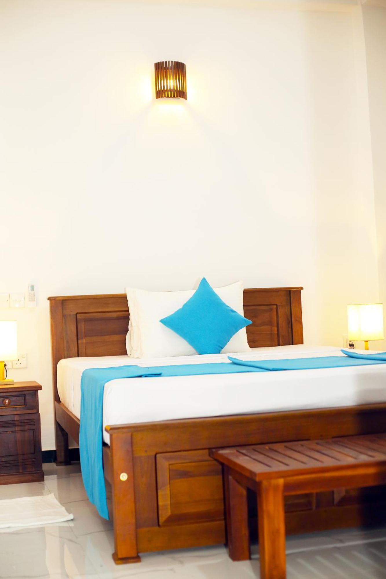 The Blue Haze Weligama Hotel Exterior foto